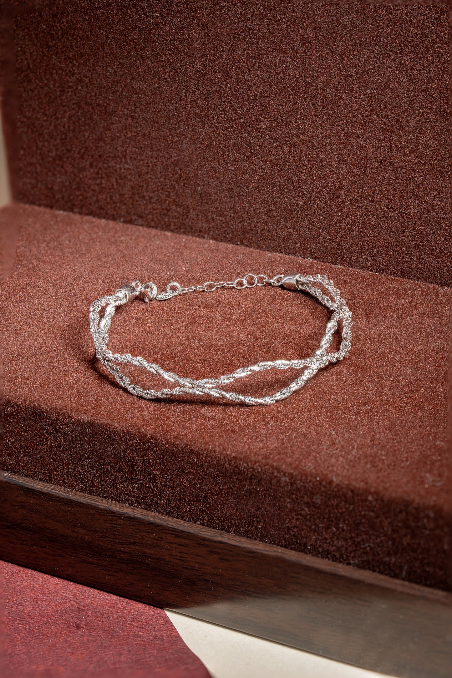 Silver criss cross bracelet